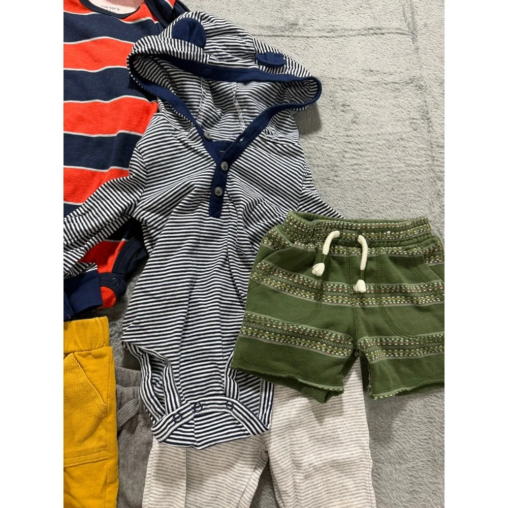 Carters Baby Boy 12M Clothing Lot 8pc Bodysuits Joggers Shorts Stripe Navy 12 Mo